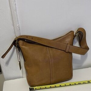 Vintage  Coach Brown Leather Shoulder Bag. 9328